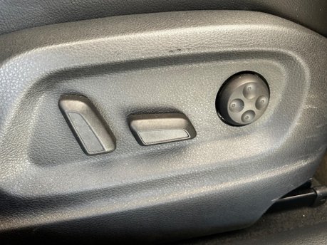 SEAT Alhambra 2.0 TDI SE Lux Euro 5 (s/s) 5dr 23