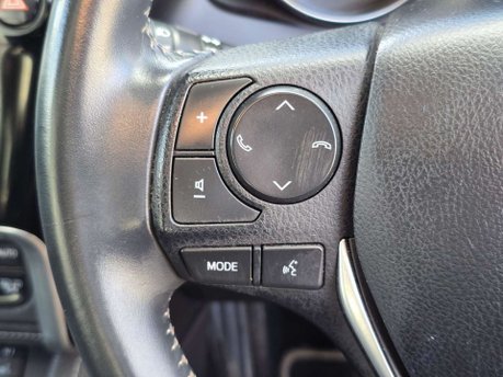 Toyota Auris 1.8 VVT-h Excel Touring Sports 5dr Petrol Hybrid CVT Euro 6 (s/s) (136 ps) 23