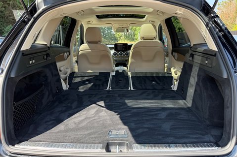 Mercedes-Benz GLC GLC 250 4MATIC SPORT PREMIUM PLUS - RARE BUILD - PAN ROOF - 360 CAMERA 63
