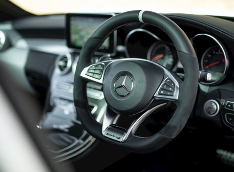 Mercedes-Benz C Class C63 S Estate 11