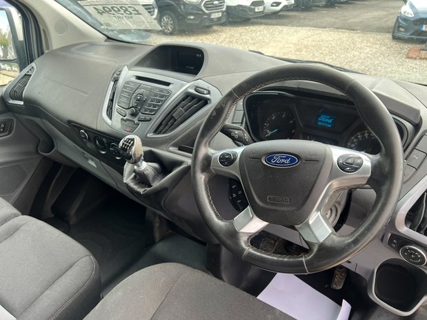 Ford Transit Custom LWB L2H1 Low Roof Limited 290 EURO 6 NO VAT 26