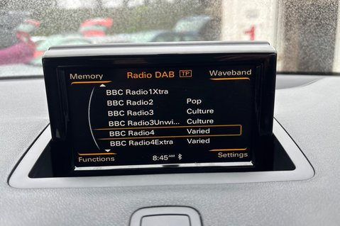 Audi A1 TFSI SPORT..16” ALLOYS.. BLUETOOTH.. SERVICES.. REAR P/SENSORS..STUNNING 15