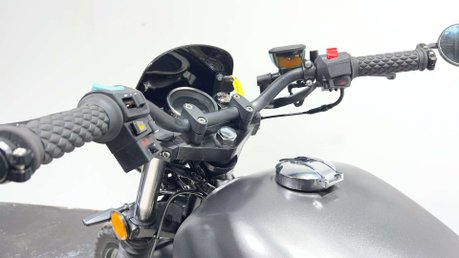 Bluroc Motorcycles Bluroc 2025 4K RETRO SCRAMBLER CLASSIC STYLE 125CC LEARNER 28