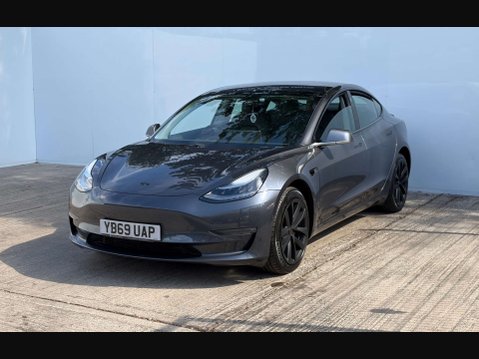 Tesla Model 3 Model 3 Long Range AWD 4WD 4dr 22