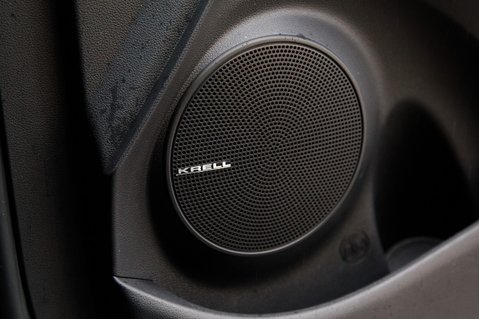 Hyundai KONA PREMIUM SE 14
