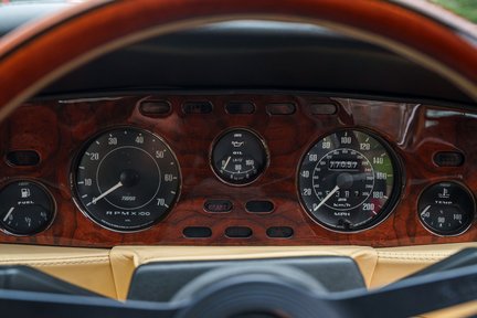 Aston Martin V8 Vantage X-Pack 580X 16