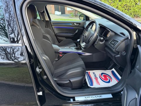 Renault Megane 1.2 TCe GT Line Nav Euro 6 (s/s) 5dr 74
