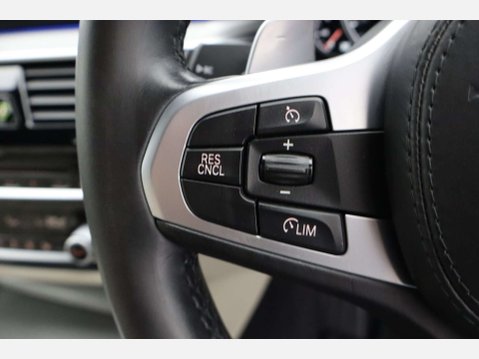BMW 5 Series 3.0 540i xDrive M Sport Auto 4WD 4dr 38