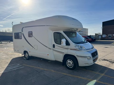 Auto-Trail Apache APACHE 634 3