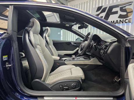 Audi RS5 2.9 TFSI V6 Coupe 2dr Petrol Tiptronic quattro Euro 6 (s/s) (450 ps) 39