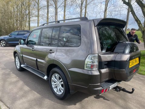 Mitsubishi Shogun 3.2 DI-DC SG3 Auto 4WD Euro 5 5dr LWB 15