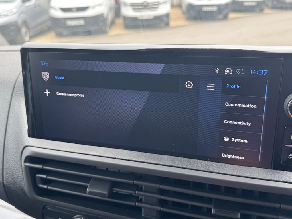 2025 Peugeot ExpertXLWB L3H1 Low Roof Professional Air Con Sensors Euro 6 — thumbnail 31 of 51