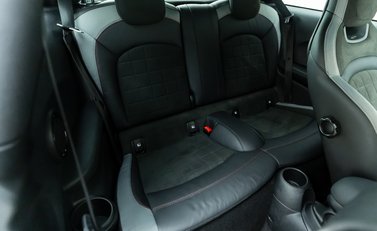 Mini Hatch John Cooper Works 16