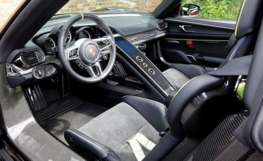 Porsche 918 Spyder 21