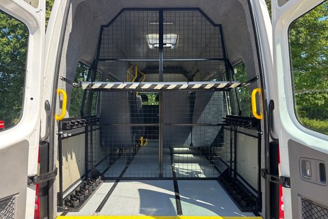 Mercedes-Benz Sprinter 519 4x4 14 Str Minibus with Air Con - Ex MOD 14