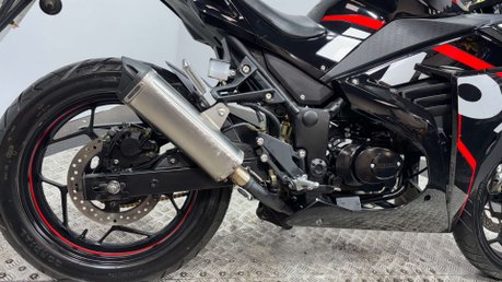 Yamasaki Ym 2023 ONLY 3K 50CC GEARED 50CC NEW MOT SERVICED SPORTS BIKE 8