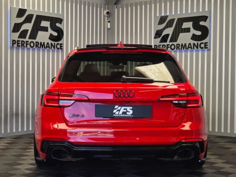 Audi RS4 2.9 TFSI V6 Estate 5dr Petrol Tiptronic quattro Euro 6 (s/s) (450 ps) 37