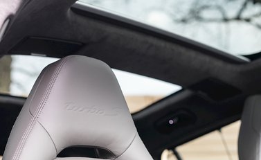 Porsche Panamera Turbo S E-Hybrid Executive 30