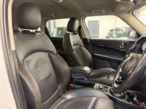 Mini Countryman 2.0 Countryman Cooper SD Auto 5dr 15