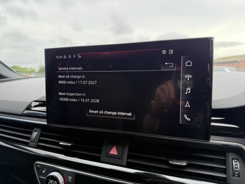 Audi A4 2.0 TDI 40 Black Edition Estate 5dr Diesel S Tronic quattro Euro 6 (s/s) (1 45