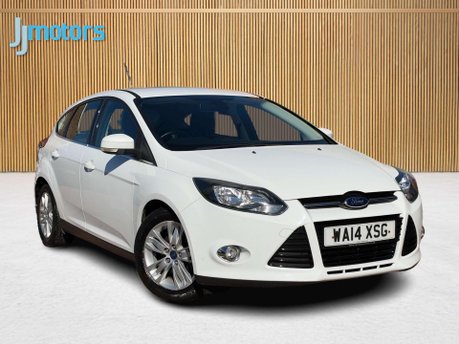 Ford Focus 1.6 TDCi Titanium Navigator Hatchback 5dr Diesel Manual Euro 5 (s/s) (115 p
