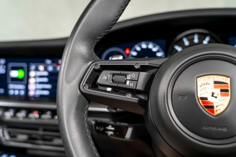 Porsche 911 TURBO S PDK. SPORTS CHRONO. HEATED & VENTILATED SEATS. PCCBS. SPORT EXHAUST 33