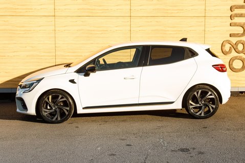 Renault Clio E-TECH ENGINEERED PHEV 14