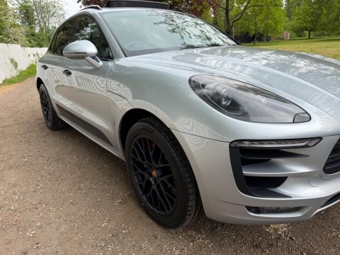 Porsche Macan GTS PDK 7