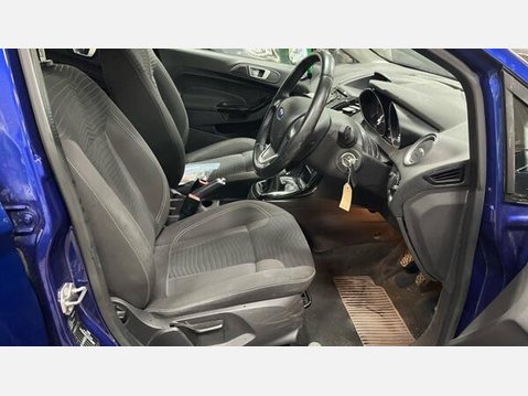 Ford Fiesta 1.0T EcoBoost Zetec Euro 6 (s/s) 5dr 6