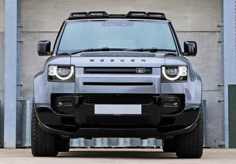 Land Rover Defender 110