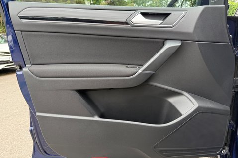 Volkswagen Touran SEL TSI DSG AUTOMATIC - 7 SEATS - ADAPTIVE CRUISE -DEMO +1 OWNER -FVWSH 18