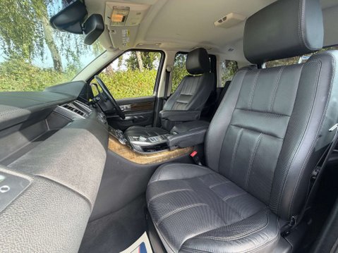 Land Rover Range Rover Sport 3.0 SD V6 SE SUV 5dr Diesel Auto 4WD Euro 5 (255 bhp) 28