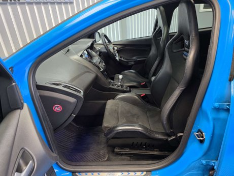 Ford Focus 2.3T EcoBoost RS Hatchback 5dr Petrol Manual AWD Euro 6 (s/s) (350 ps) 19
