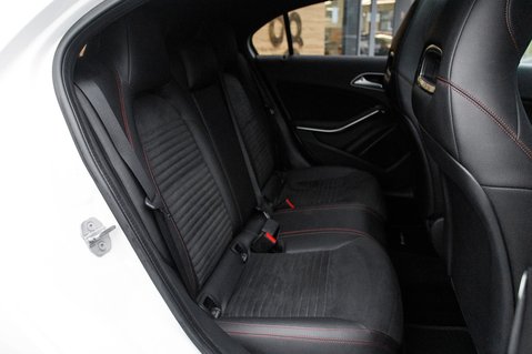 Mercedes-Benz A Class A 200 AMG LINE PREMIUM PLUS 44