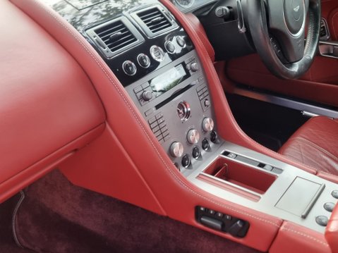 Aston Martin DB9 V12 49