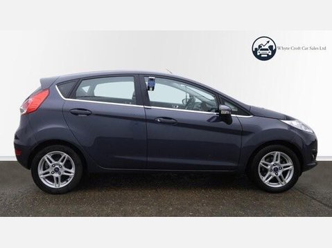 Ford Fiesta 1.0T EcoBoost Zetec Euro 5 (s/s) 5dr 3