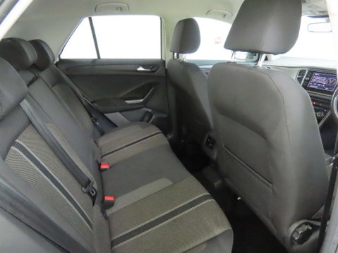 Volkswagen T-Roc 1.0 T-Roc Design TSi 5dr 9