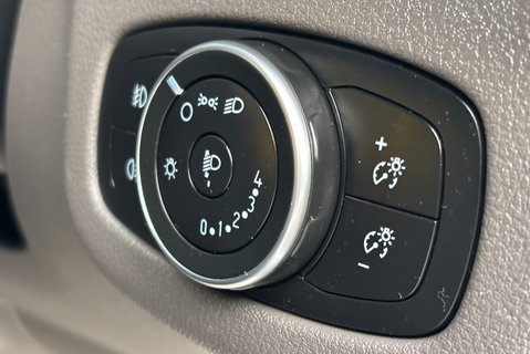 Ford Transit Connect 200 L1 Trend 100 ps Tdci Panel Van - Air Con 30