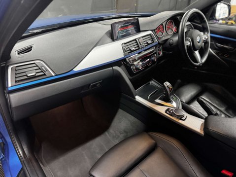BMW 3 Series 3.0 330d xDrive M Sport Auto 4WD 5dr 55