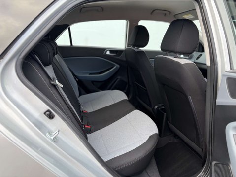 Hyundai i20 1.4 i20 SE MPI 5dr 6
