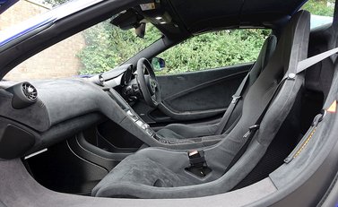 McLaren 675 LT Spider 8