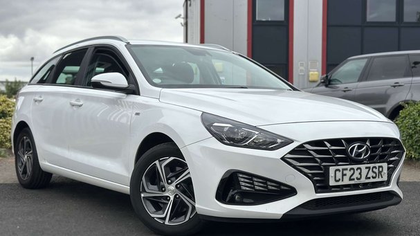 Hyundai i30 1.0 T-GDi MHEV SE Connect Tourer 5dr Petrol Hybrid DCT Euro 6 (s/s) (120 ps Service History