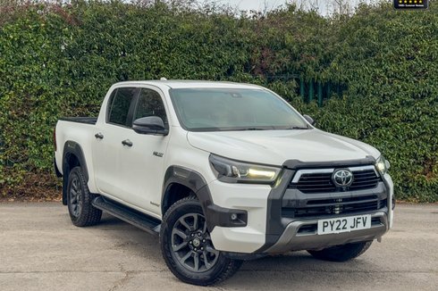Toyota Hilux Invincible X | AUTO | D-4D | Camera | Nav | 2.8 LT | No VAT|