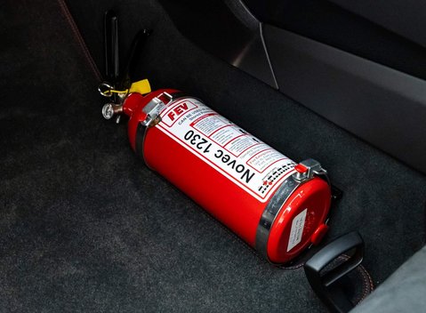 Porsche 911 GT3 RS (991.2) 18