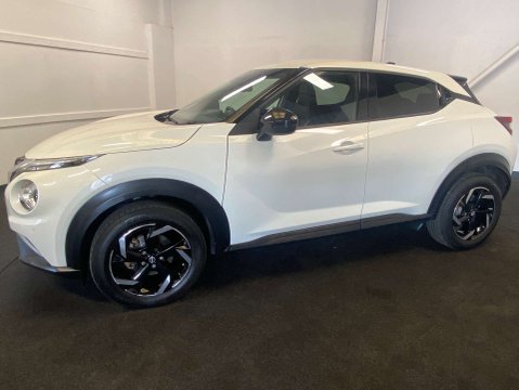 Nissan Juke 1.0 Juke N-Connecta DiG-T 5dr 2