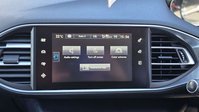 Peugeot 308 1.2 PureTech Allure Hatchback 5dr Petrol EAT Euro 6 (s/s) (130 ps) 23