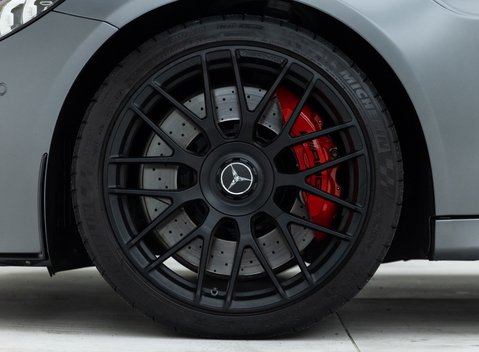 Mercedes-Benz C63 AMG S PREMIUM PLUS 22