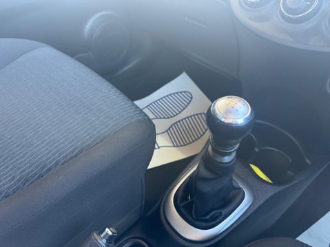 Toyota Yaris 1.33 Dual VVT-i TR Euro 5 5dr 21