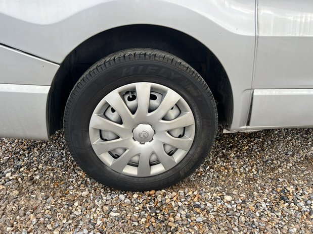 Vauxhall Vivaro SWB Low Roof Sportive 2700 Air Con Sensors Euro 6 NO VAT 15