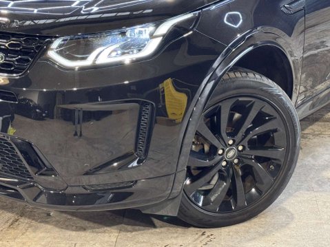Land Rover Discovery Sport 2.0 Discovery Sport R-Dynamic HSE D Auto 4WD 5dr 35